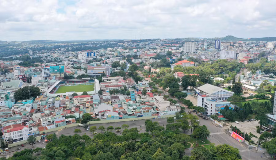 sau-gan-50-ngay-dat-nuoc-thong-nhat-pleiku-nay-da-thay-gia-doi-thit-tro-thanh-trung-tam-kinh-te-chinh-tri-van-hoa-cua-tinh-gia-lai.jpg