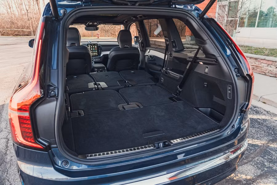 volvo-xc90-9.jpg