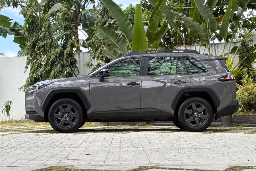 toyota-rav4-9.jpg