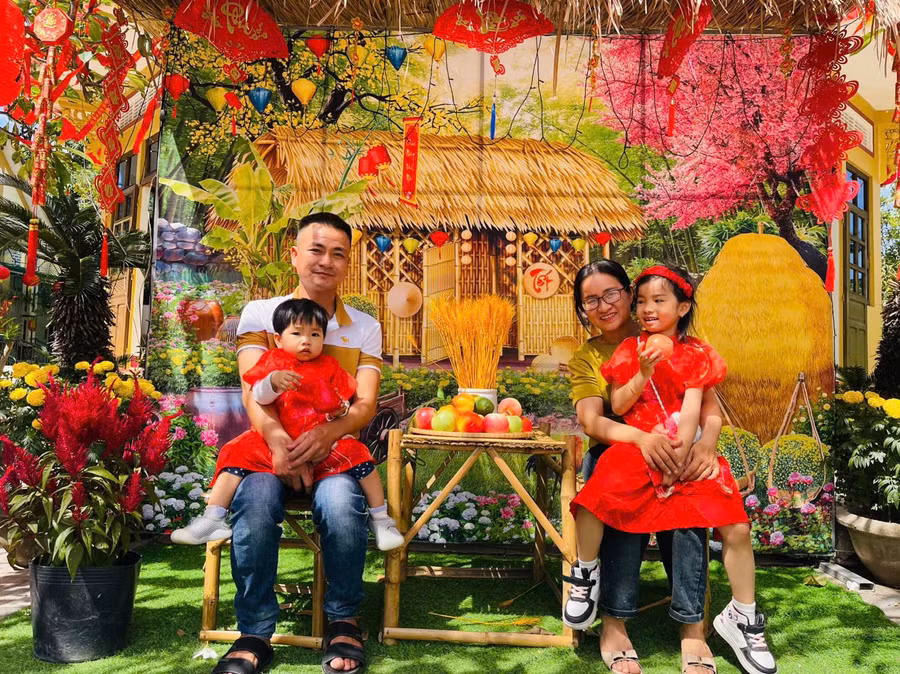 gia-dinh-chi-le-thi-thao-to-1-phuong-doan-ket-thi-xa-ayun-pa-quyet-dinh-ve-chuc-tet-nha-ngoai-tai-huyen-kbang-trong-ngay-mung-2-tet-anh-vu-chi.jpg