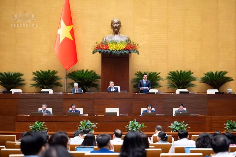 quang-canh-phien-thao-luan-tai-hoi-truong-sang-29-10-anh-quocvn.jpg