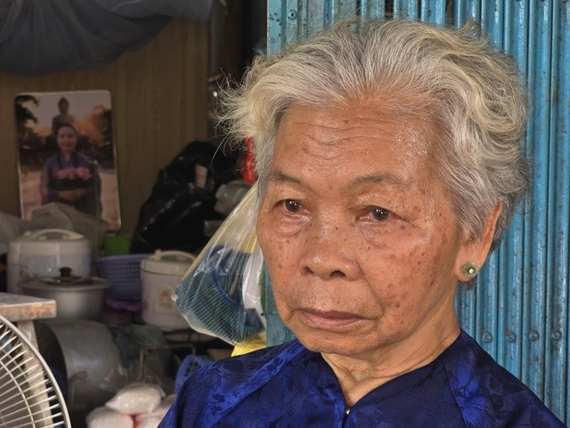 Gia đình liệt sĩ Huỳnh Văn Quên đang trông chờ ngành chức năng công bố kết quả ADN để đón hài cốt của ông trở về. Ảnh: BẮC BÌNH
