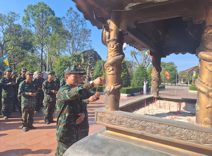 dai-ta-vo-duy-dien.jpg