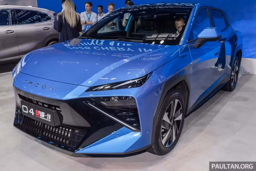 Omoda C4 ra mắt tại Triển lãm ô tô Auto China 2026. Ảnh: Paultan