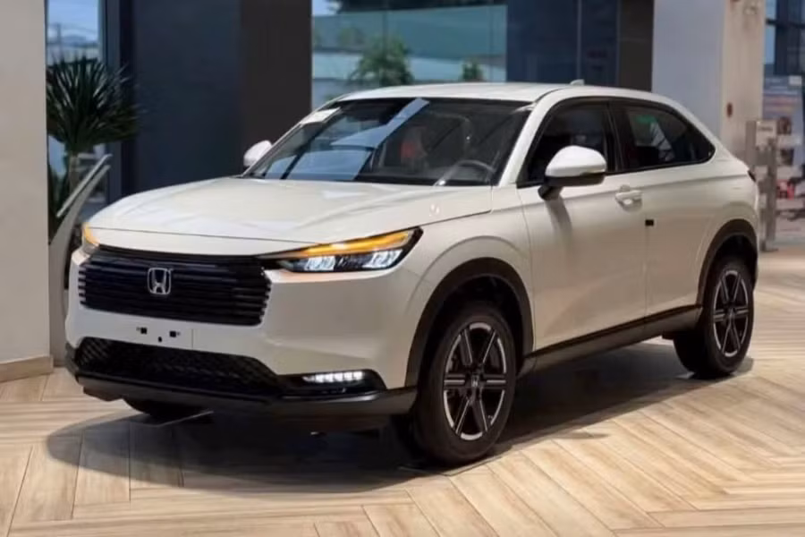 Honda HR-V bản tiêu chuẩn được giảm giá xuống còn 669 triệu đồng. Ảnh: Đại lý