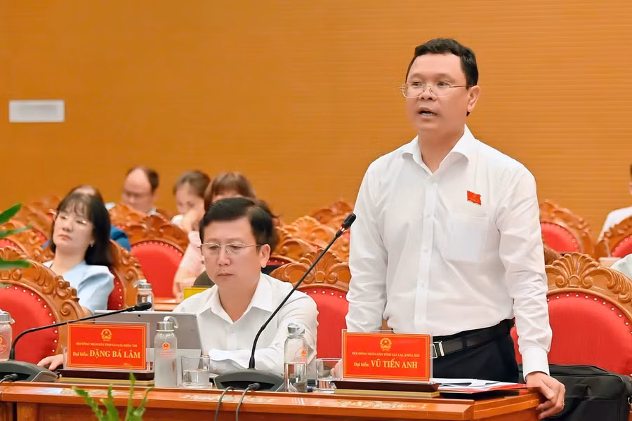 ong-vu-tien-anh-de-nghi-lam-ro-nguyen-nhan-vuong-mac-va-trach-nhiem-cua-cac-co-quan-don-vi-chu-dau-tu-doi-voi-nhung-du-an-cham-giai-ngan.jpg