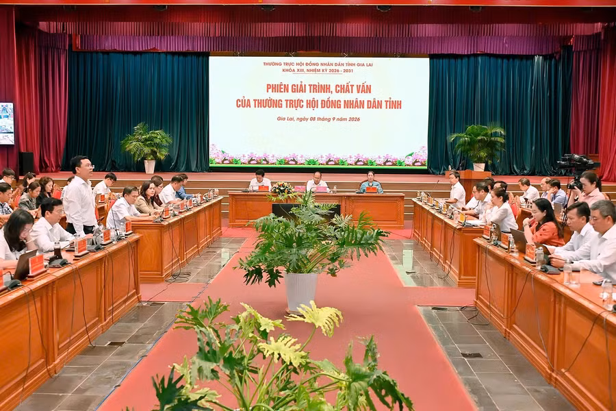 quang-canh.jpg