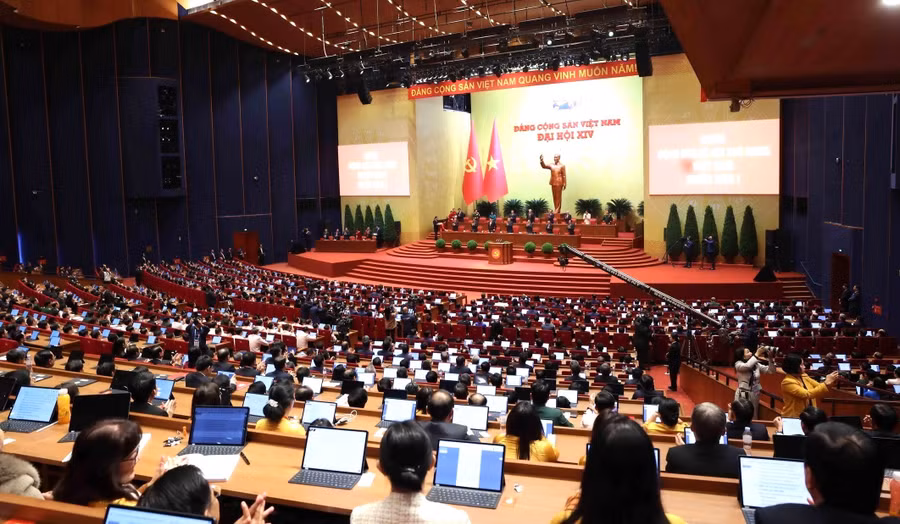 quang-canh-phien-tru-bi-dai-hoi-dai-bieu-toan-quoc-lan-thu-xiv-cua-dang.jpg