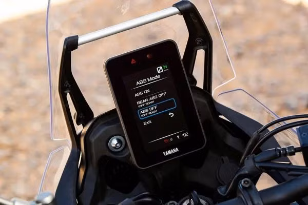 yamaha-5.jpg