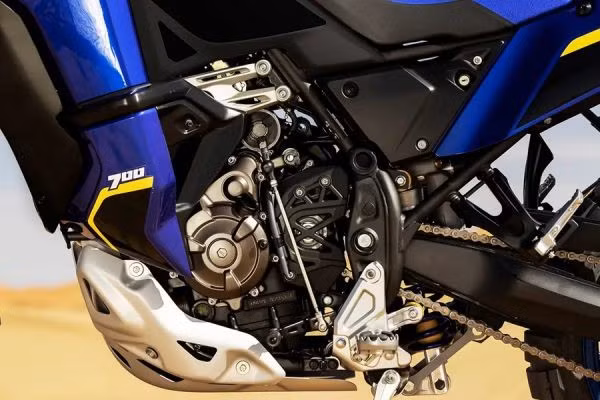 yamaha-6.jpg