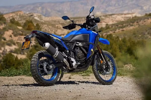 yamaha-8.jpg