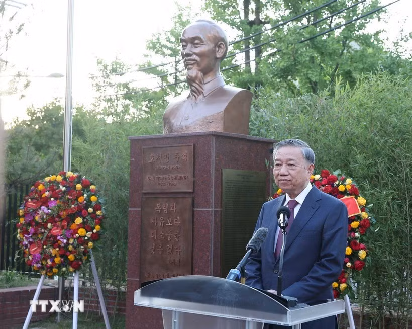 tong-bi-thu-to-lam.jpg