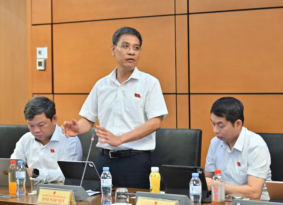 db-dinh-ngoc-quy-cung-de-nghi-co-che-ngan-sach-phai-vua-bao-dam-ky-luat-tai-chinh-vua-du-linh-hoat-de-dap-ung-dac-thu-cua-tung-linh-vuc.jpg