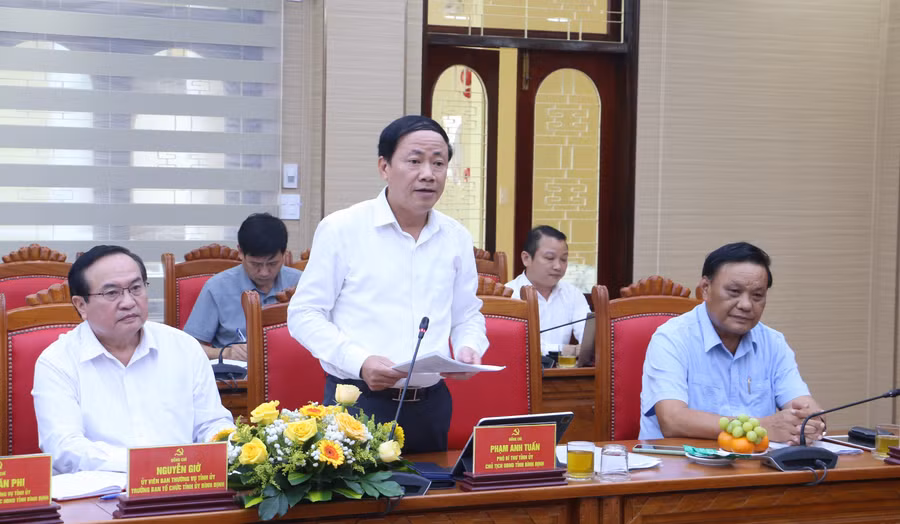 pho-bi-thu-tinh-uy-chu-tich-ubnd-tinh-binh-dinh-pham-anh-tuan-thong-qua-de-an-sap-xep-don-vi-hanh-chinh-tinh-gia-lai-va-tinh-binh-dinh.jpg