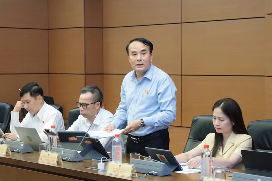 db-tran-minh-trong-de-nghi-xac-dinh-ro-trach-nhiem-quan-ly-nha-nuoc-cua-bo-quoc-phong-doi-voi-cac-noi-dung-thuoc-tham-quyen.jpg