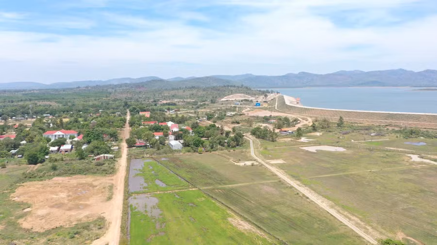 viec-trien-khai-he-thong-kenh-nhanh-thuoc-cong-trinh-thuy-loi-ia-mor-duoc-ky-vong-gop-phan-hoan-thien-ha-tang-thuy-loi-khu-vuc-phia-tay-nam-tinh-gia-lai.jpg