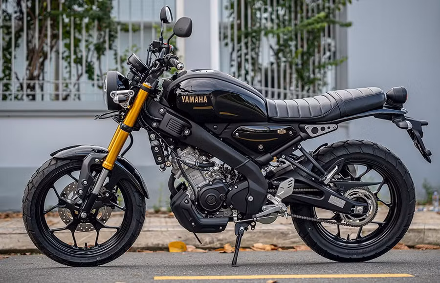 yamaha-xsr-2.jpg