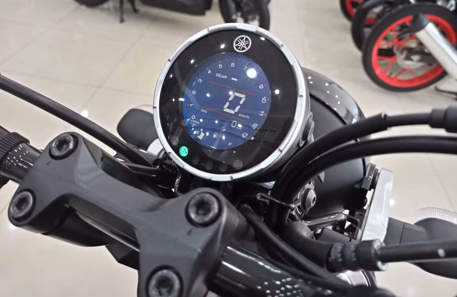 yamaha-xsr-3.jpg