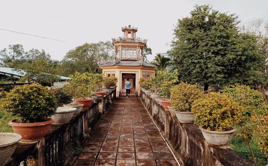 kinh-thanh-hoang-de-3.jpg