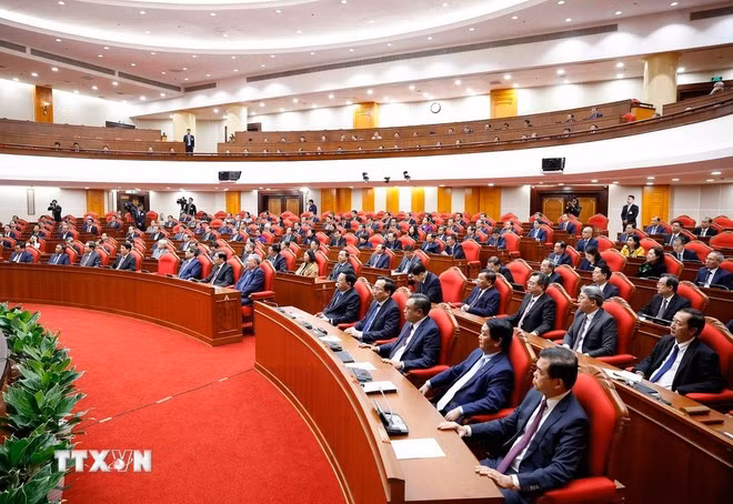 Các đại biểu dự phiên bế mạc Hội nghị lần thứ 14 Ban Chấp hành Trung ương Đảng khóa XIII. (Ảnh: Thống Nhất/TTXVN)