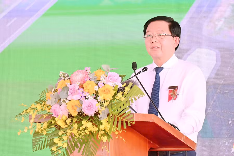 pho-thu-tuong-ho-quoc-dung-phat-bieu-tai-buoi-le-485-85f5ae5f3346778c5e9182b6c7541b9f.jpg