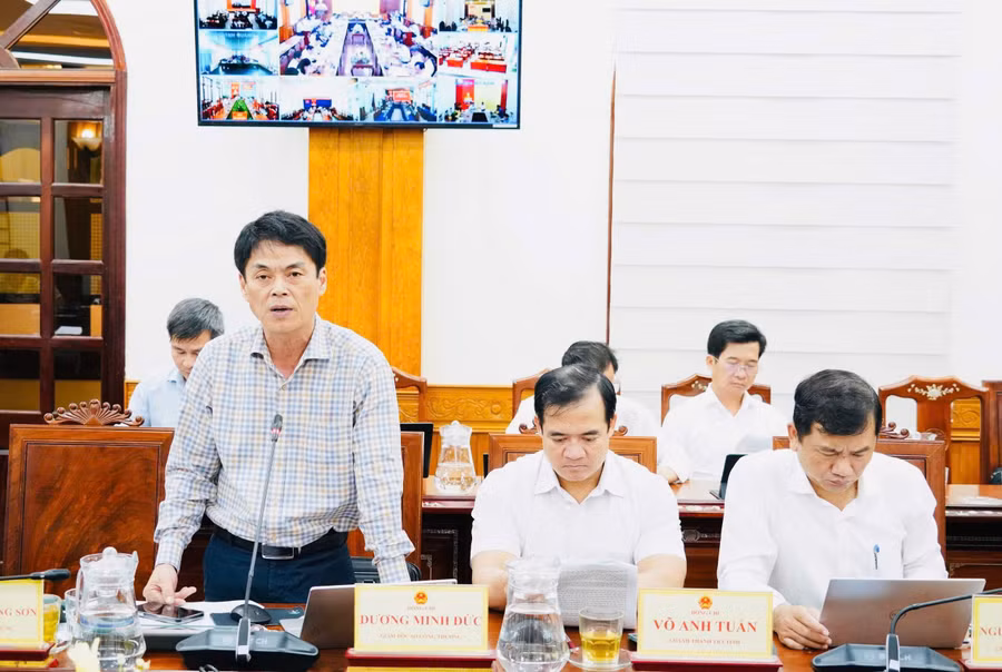 giam-doc-so-cong-thuong-duong-minh-duc-bao-cao.jpg