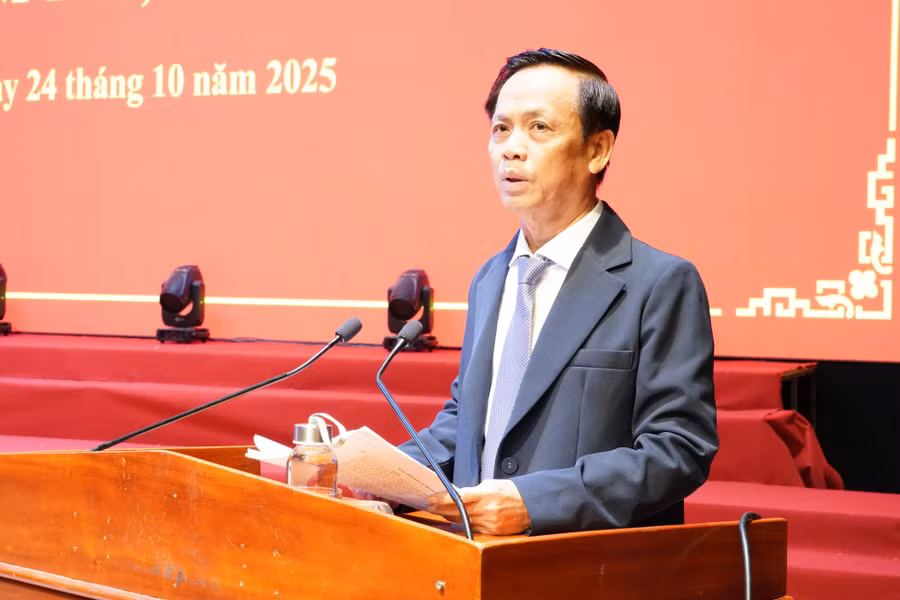 uy-vien-ubkt-trung-uong-vo-thai-nguyen-phat-bieu-be-giang.jpg