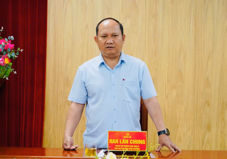 a1-pho-bi-thu-thuong-truc-tinh-uy-rah-lan-chung-phat-bieu-ket-luan.jpg