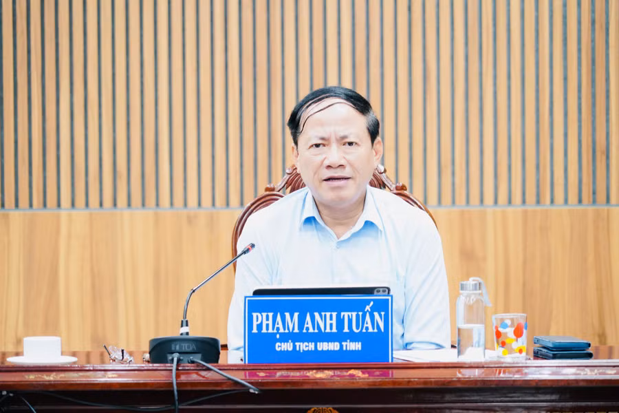 chu-tich-ubnd-tinh-pham-anh-tuan-phat-bieu-tai-buoi-tiep-cong-dan.jpg