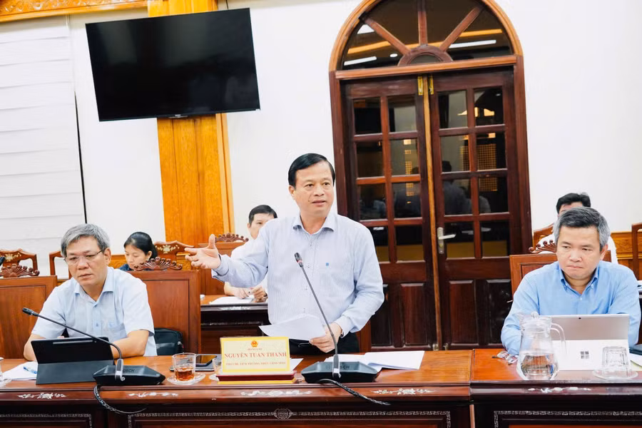pho-chu-tich-thuong-truc-ubnd-tinh-nguyen-tuan-thanh-bao-cao.jpg