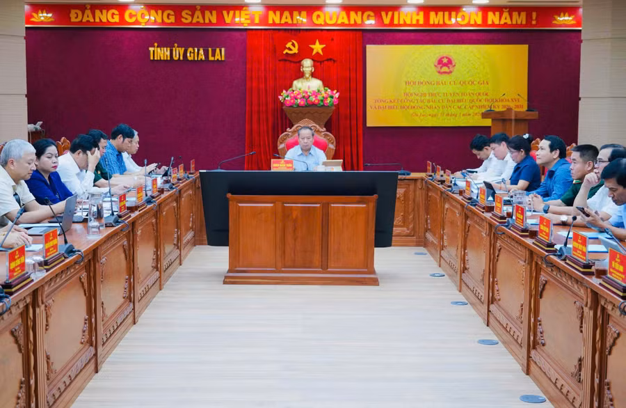 a3-quang-canh-hoi-nghi-tai-diem-cau-tinh-uy-gia-lai.jpg