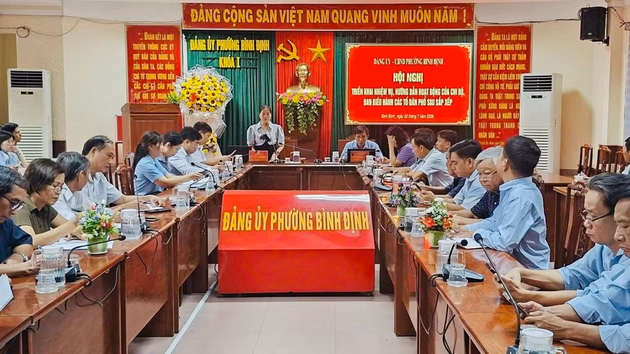 trien-khai-nhiem-vu-huong-dan-hoat-dong-cua-chi-bo-ban-dieu-hanh-cac-to-dan-pho-sau-sap-xep.jpg