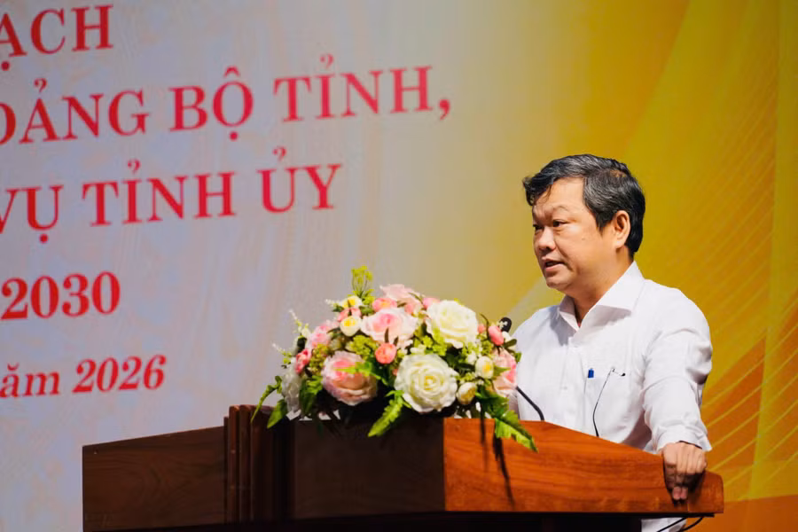 dong-chi-tran-kim-kha-tinh-uy-vien-giam-doc-so-khoa-hoc-va-cong-nghe-phat-bieu-tham.jpg
