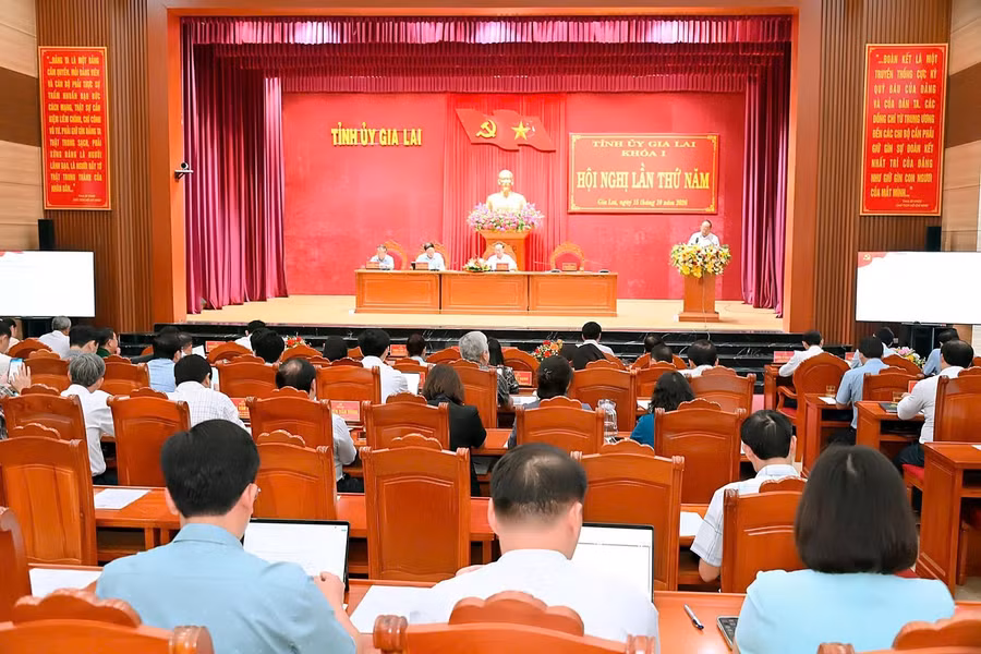 quang-canh-hoi-nghi.jpg