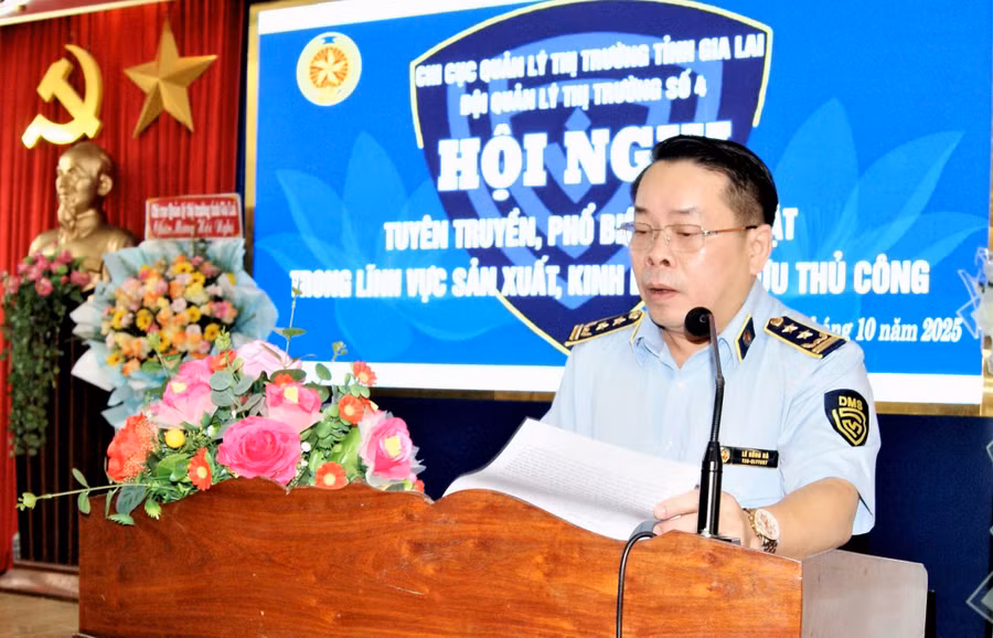 anh-4-chi-cuc-truong-le-hong-ha.jpg