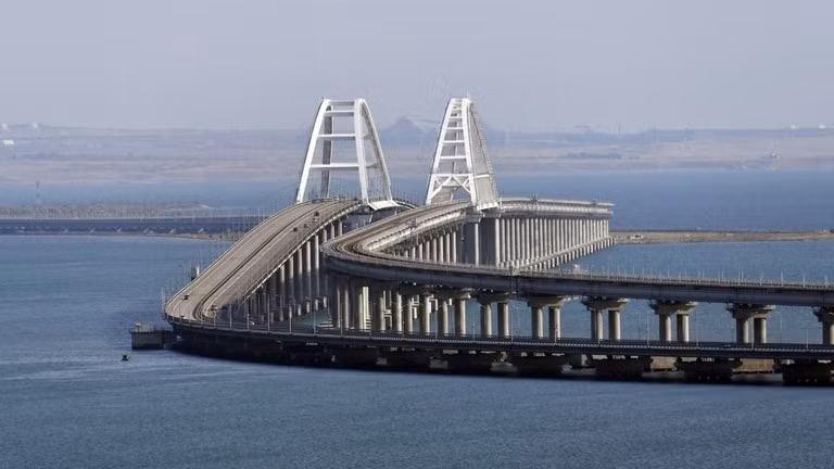 Cầu Crimea. Ảnh: Sputnik