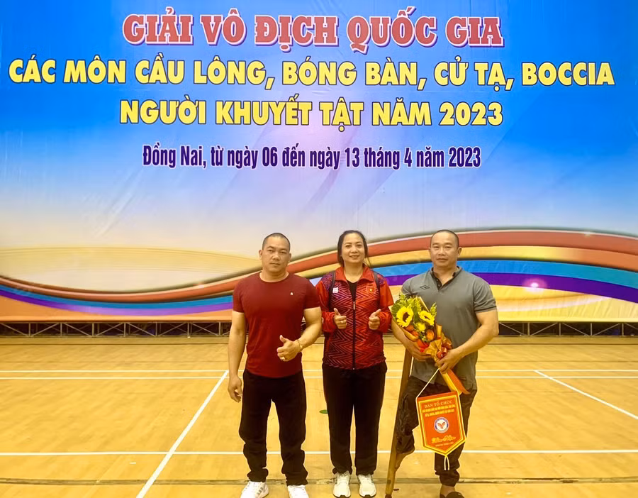 2 nam lực sĩ của Gia Lai đã xuất sắc giành 2 huy chương bạc ở giải đấu năm nay. Ảnh: Ngọc Trân 2 nam lực sĩ của Gia Lai đã xuất sắc giành 2 huy chương bạc ở giải đấu năm nay. Ảnh: Ngọc Trân