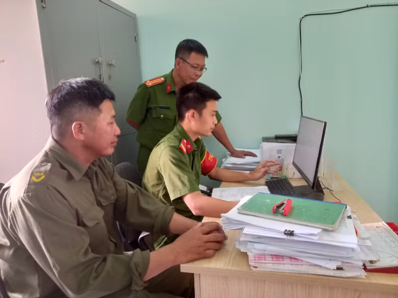 Nghị định số 56/2023/NĐ-CP đã bổ sung quy định về cấp giấy chứng nhận đủ điều kiện về an ninh, trật tự đối với Công an xã. Nghị định số 56/2023/NĐ-CP đã bổ sung quy định về cấp giấy chứng nhận đủ điều kiện về an ninh, trật tự đối với Công an xã.