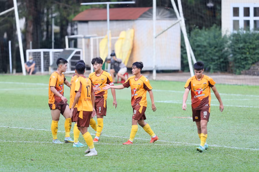 U21 LPBank HAGL đã có chiến thắng hủy diệt trước U21 Phú Yên. Ảnh: Tuấn Trần