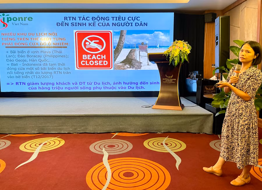 Hội nghị nhằm nâng cao hiệu quả của công tác truyền thông về chống rác thải nhựa, tiến tới loại bỏ hoàn toàn túi ni lông và nhựa dùng một lần. Ảnh: Lam Nguyên Hội nghị nhằm nâng cao hiệu quả của công tác truyền thông về chống rác thải nhựa, tiến tới loại bỏ hoàn toàn túi ni lông và nhựa dùng một lần. Ảnh: Lam Nguyên