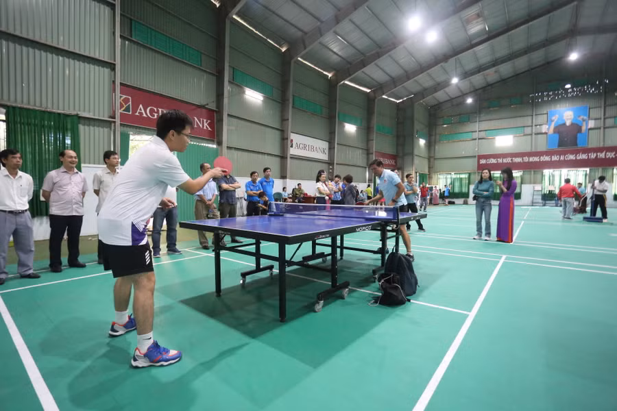 Các VĐV sẽ tranh tài ở môn bóng bàn, cầu lông, bóng đá và billiards. Ảnh: Văn Ngọc