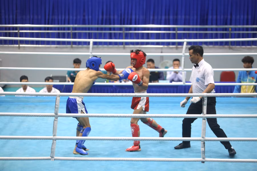 Các võ sĩ sẽ so tài ở 2 nội dung lowkick và fullcontact. Ảnh: Văn Ngọc