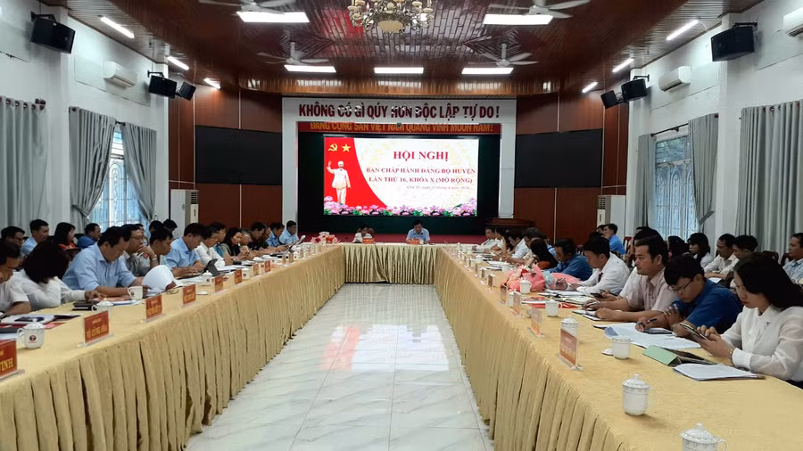 Quang cảnh hội nghị. Ảnh: Hoàng Viên
