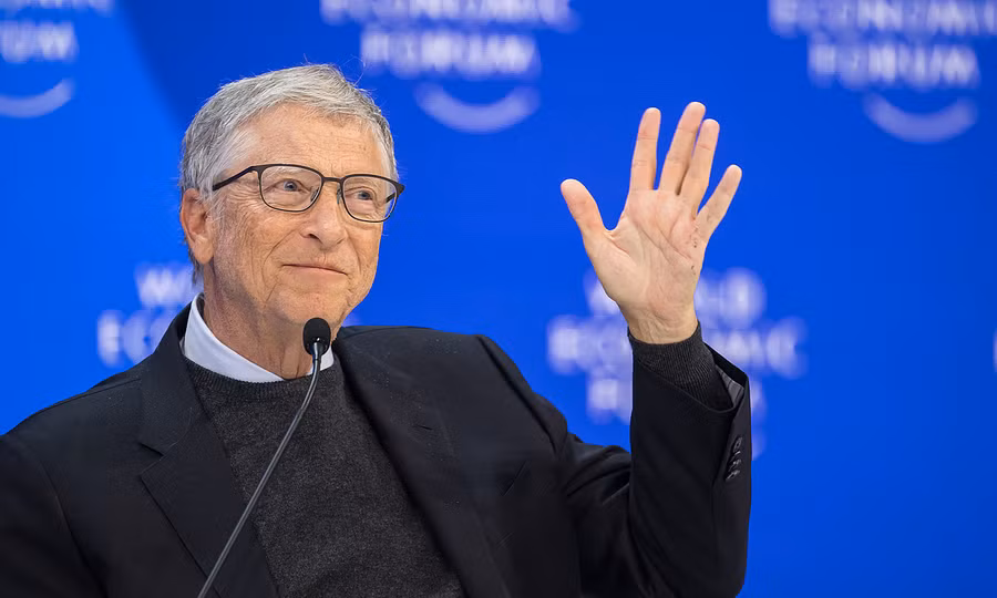 Tỷ phú Bill Gates trở lại Việt Nam sau 18 năm và có chuyến du lịch cá nhân ở Đà Nẵng, Hội An trong khoảng 5 ngày. Ảnh AFP Tỷ phú Bill Gates trở lại Việt Nam sau 18 năm và có chuyến du lịch cá nhân ở Đà Nẵng, Hội An trong khoảng 5 ngày. Ảnh AFP
