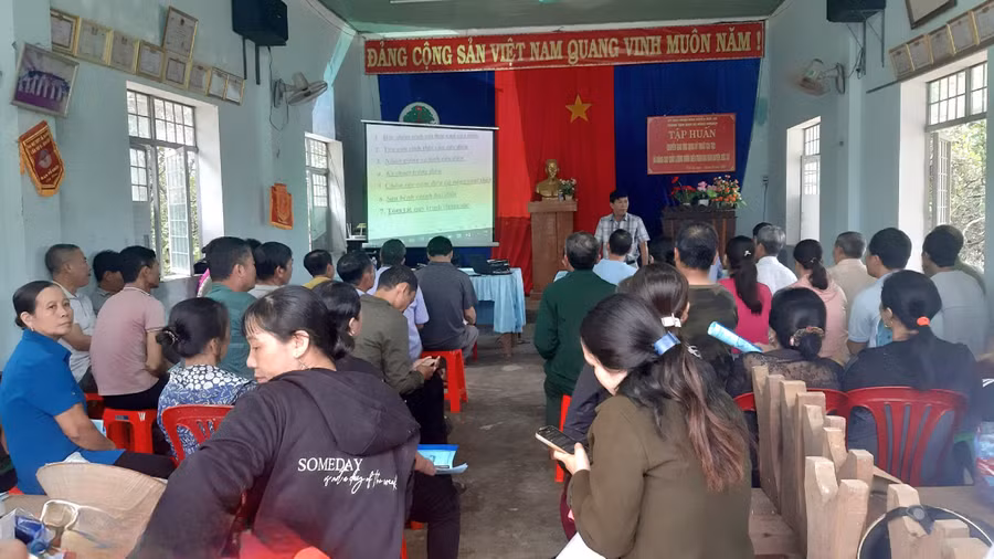Quang cảnh buổi tập huấn. Ảnh: Kpui Hưng