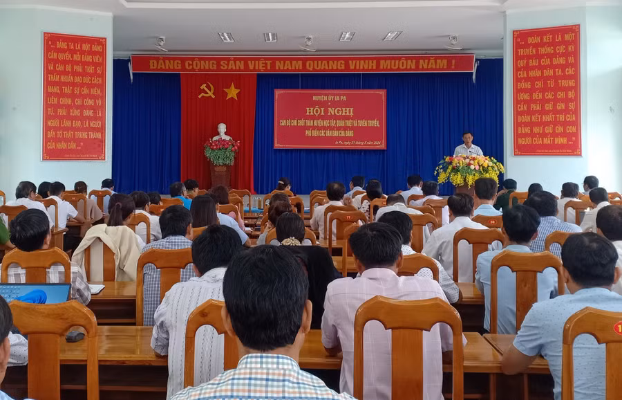Quang cảnh hội nghị. Ảnh: Như Loan