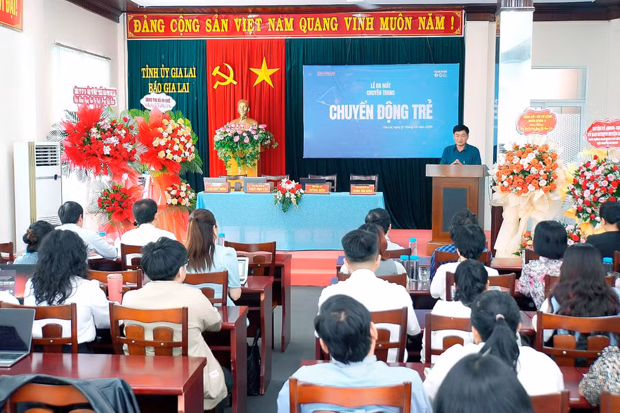Quang cảnh buổi lễ ra mắt chuyên trang Chuyển động trẻ. Ảnh: Đ.T