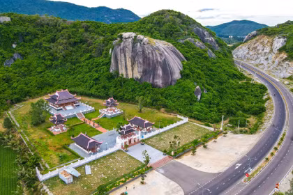 Đền thờ Anh hùng dân tộc Nguyễn Trung Trực tại thôn Cát Hải Nam, xã Cát Tiến, tỉnh Gia Lai. Ảnh: Ngọc Nhuận