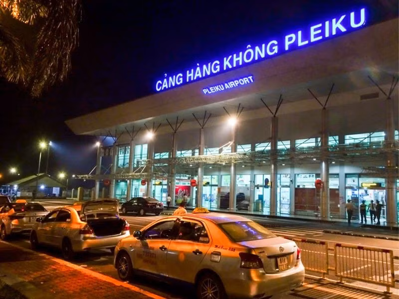 san-bay-pleiku-04-1693375859.jpg