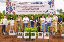 Chủ tịch Tập đoàn Lavazza thăm nông trại cà phê hữu cơ tại Gia Lai